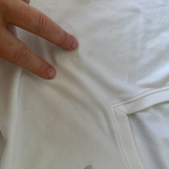 Under Armour tee - Picture 2 of 3